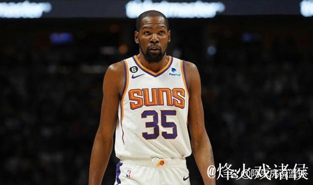 杜兰特前三节10投7中,砍下22分3篮板5助攻1抢断1封盖 杜兰特前三节10投7中,砍下22分3篮板5助攻1抢断1封盖