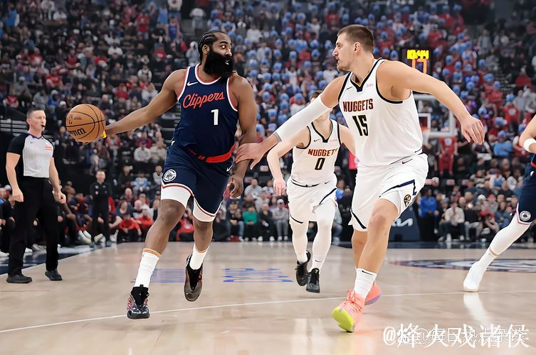 掘金今日战胜火箭终结主场四连败颓势,目前战绩升至19胜6负 掘金今日战胜火箭终结主场四连败颓势,目前战绩升至19胜6负